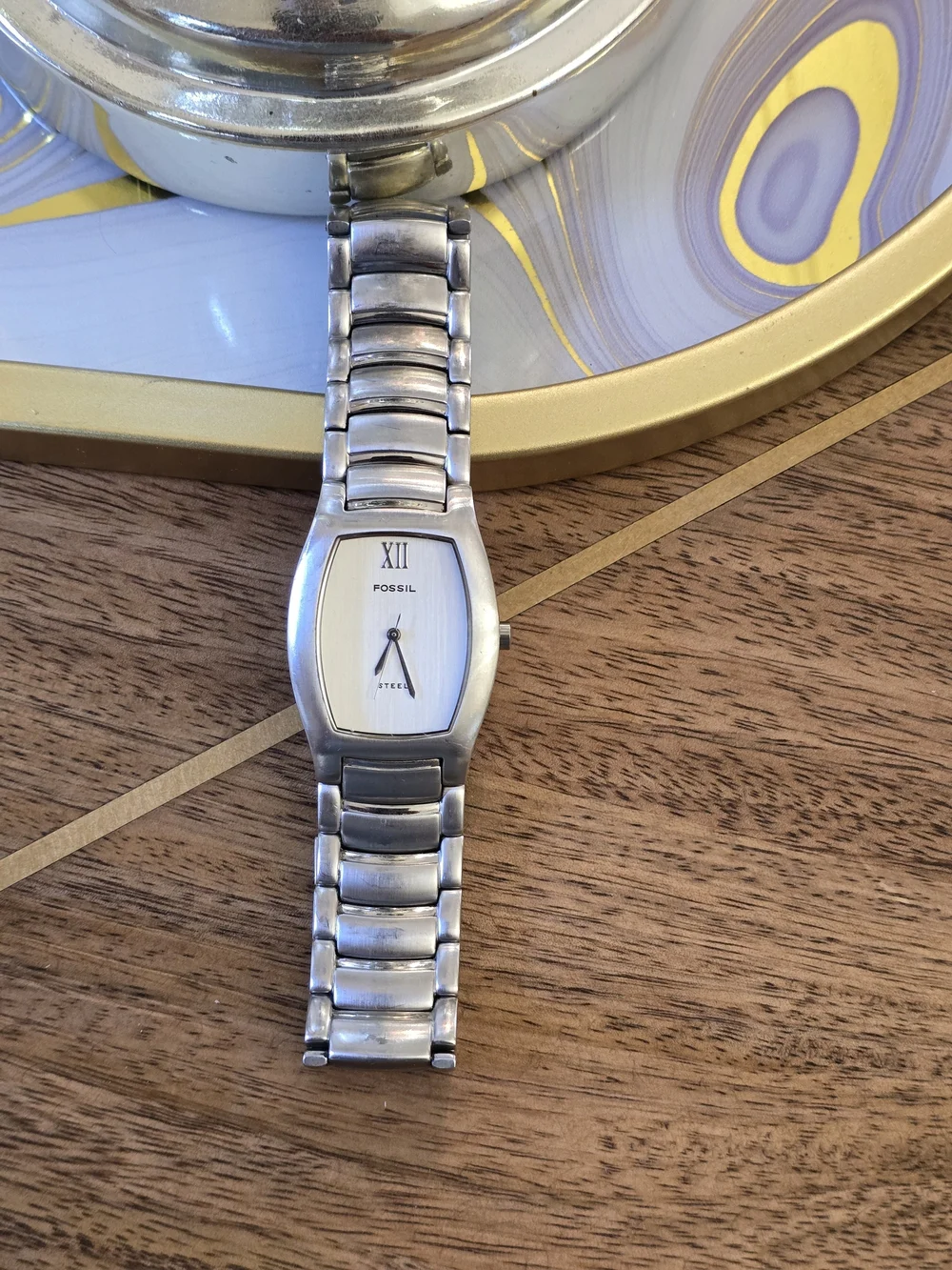 Fossil Men’s Silver Stainless Steel Bracelet Watch with Silver Dial